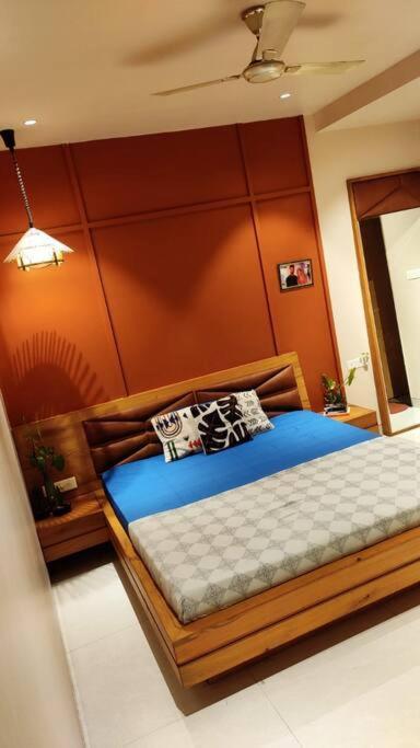 Entire Craftsman House With 2 Bedrooms Kitchen And More Raipur  Bagian luar foto