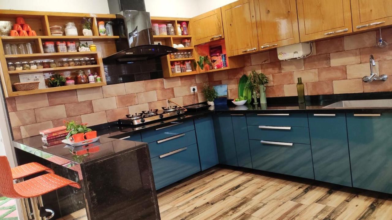 Entire Craftsman House With 2 Bedrooms Kitchen And More Raipur  Bagian luar foto