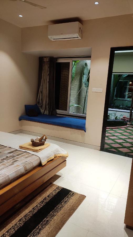 Entire Craftsman House With 2 Bedrooms Kitchen And More Raipur  Bagian luar foto